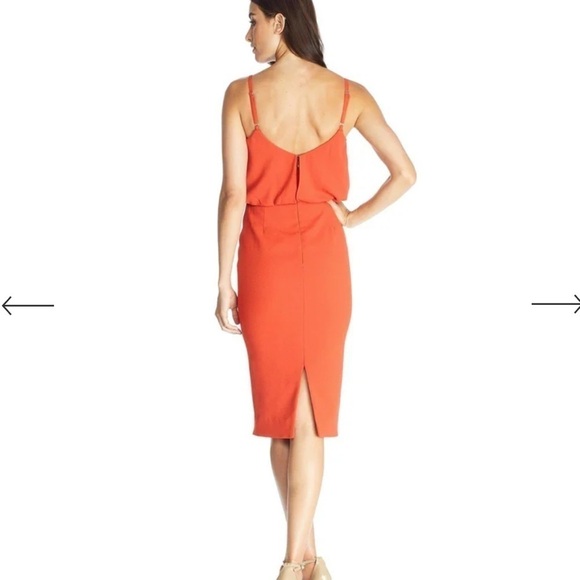 Dress The Population Alondra Dress in Poppy Short Dress - Picture 2 of 8